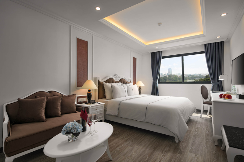 Executive Suite — city view, Bonsella Hotel Hanoi
